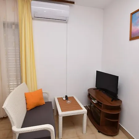 Apartments Zivana Primošten Exterior foto
